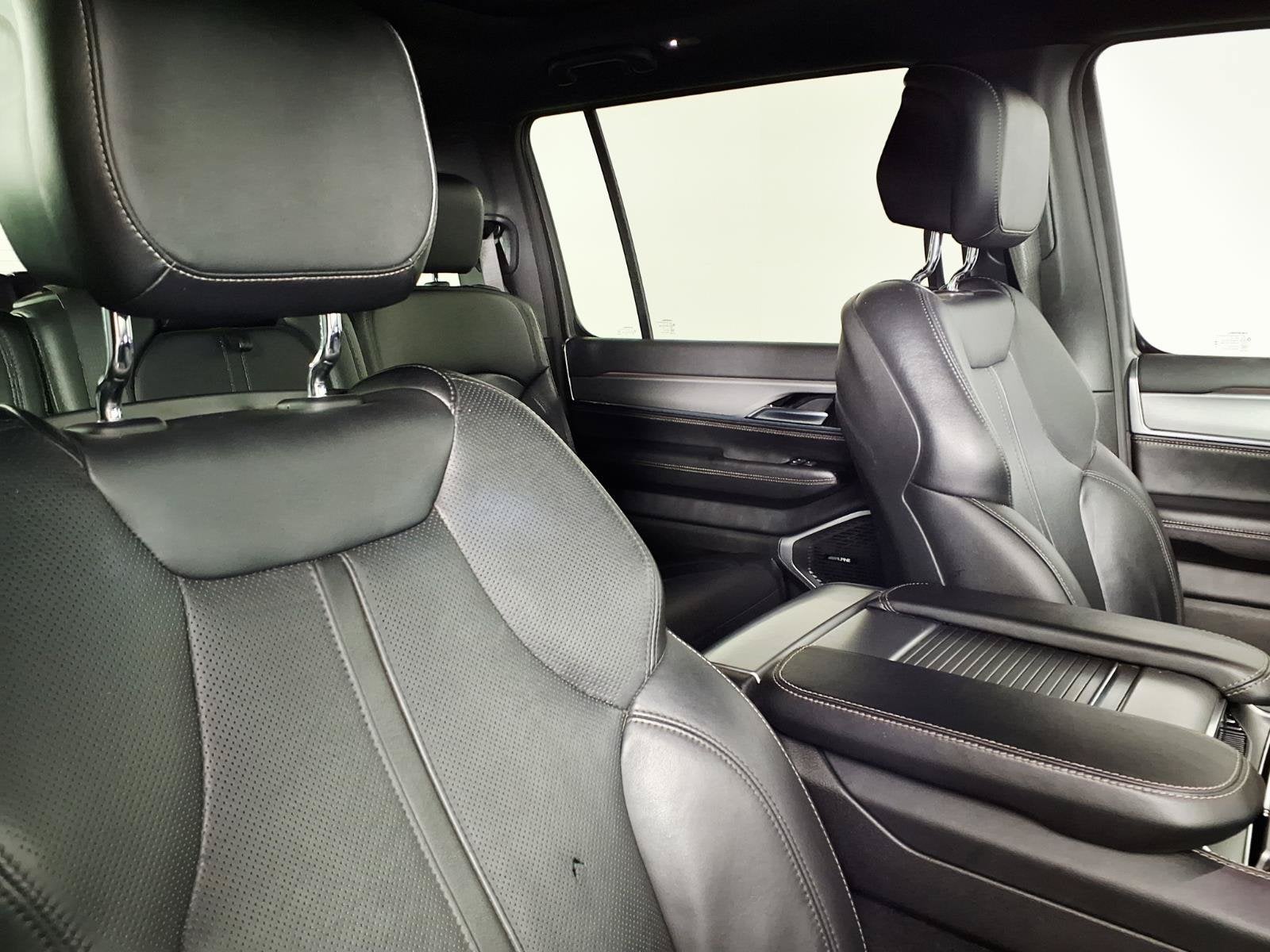 2023 Jeep Wagoneer Series II Carbide
