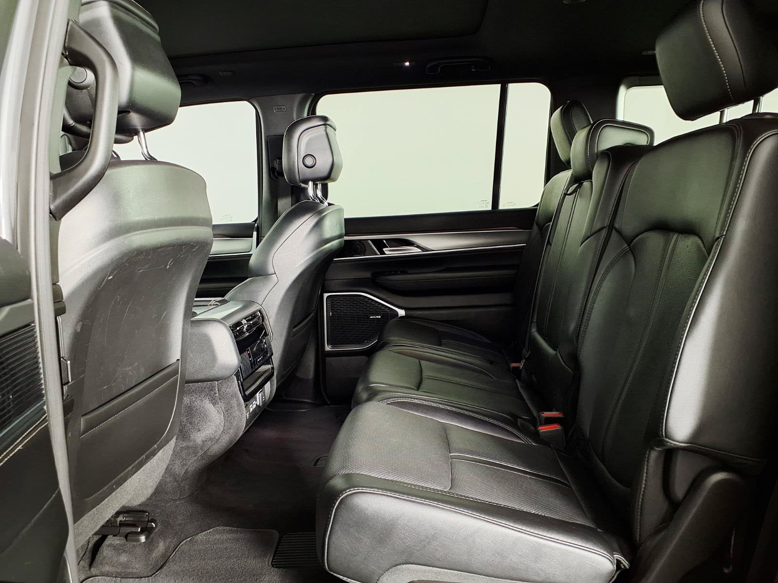 2023 Jeep Wagoneer Series II Carbide