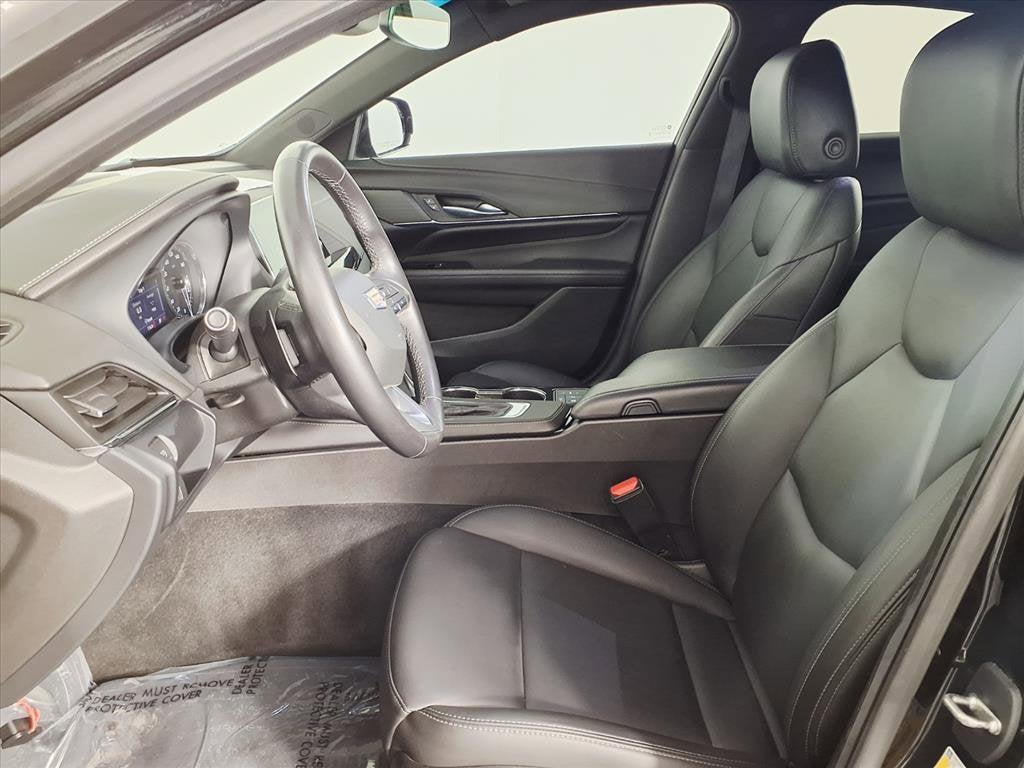 2023 Cadillac CT4 Luxury