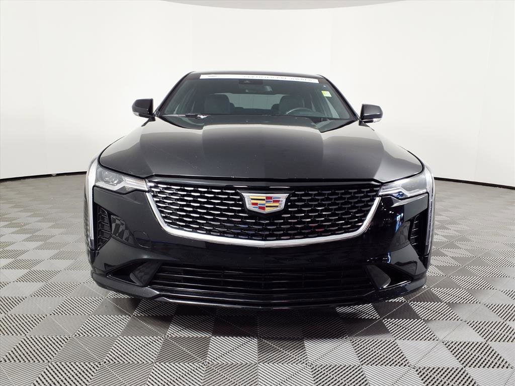2023 Cadillac CT4 Luxury