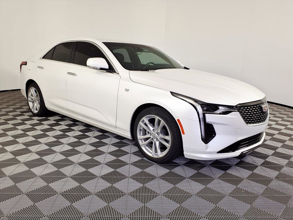 2025 Cadillac CT4 Luxury