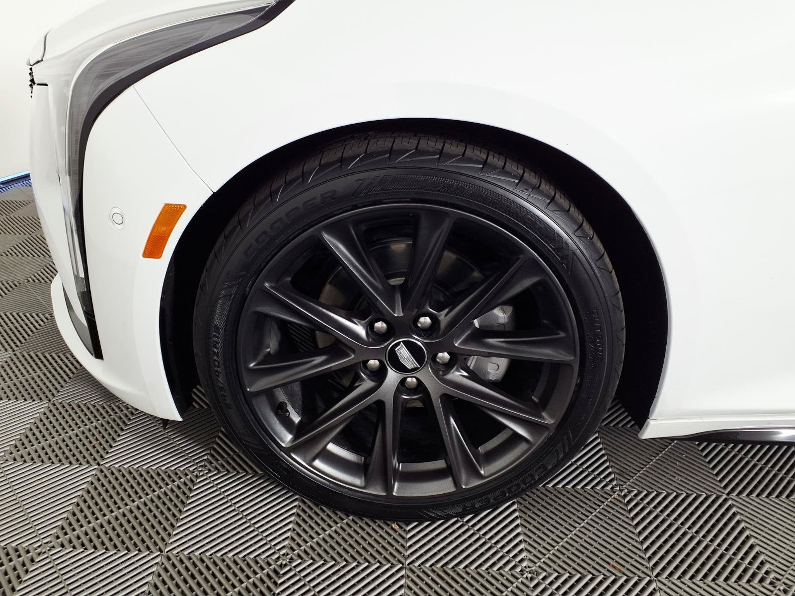 2025 Cadillac CT5 Sport
