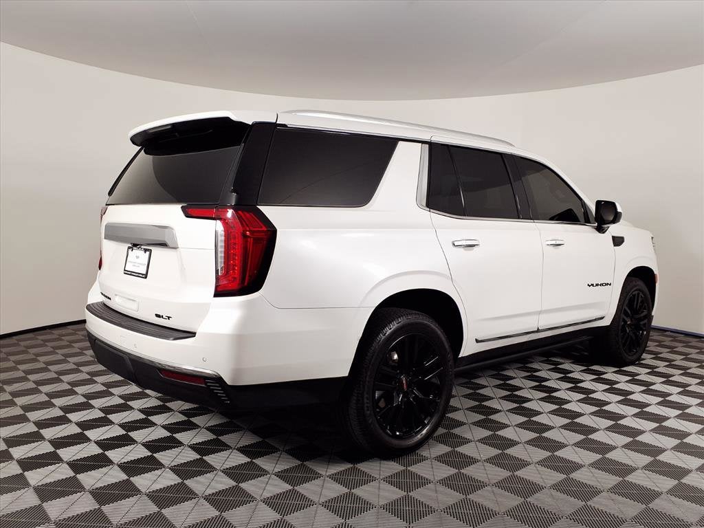 2023 GMC Yukon SLT