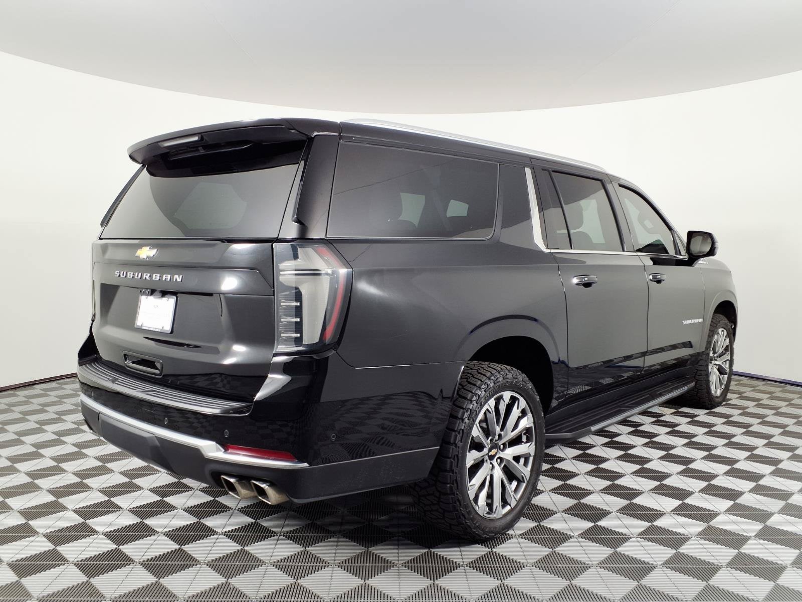2025 Chevrolet Suburban High Country