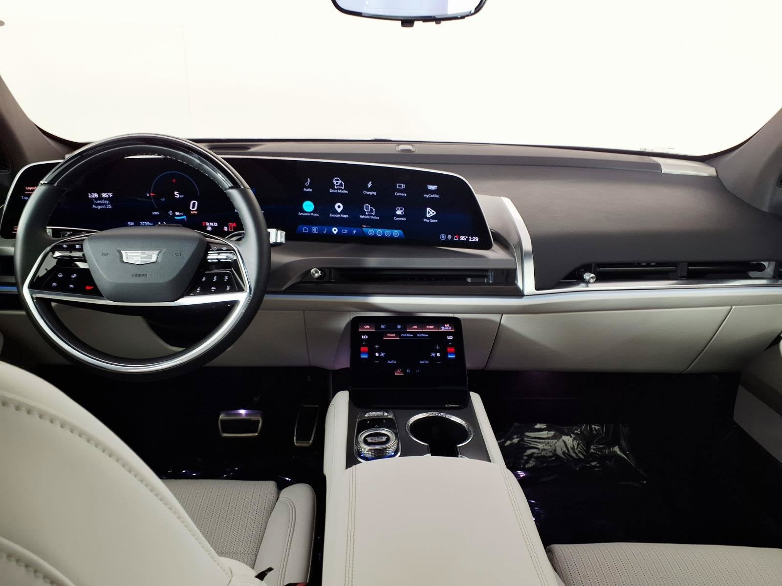 2026 Cadillac VISTIQ Sport