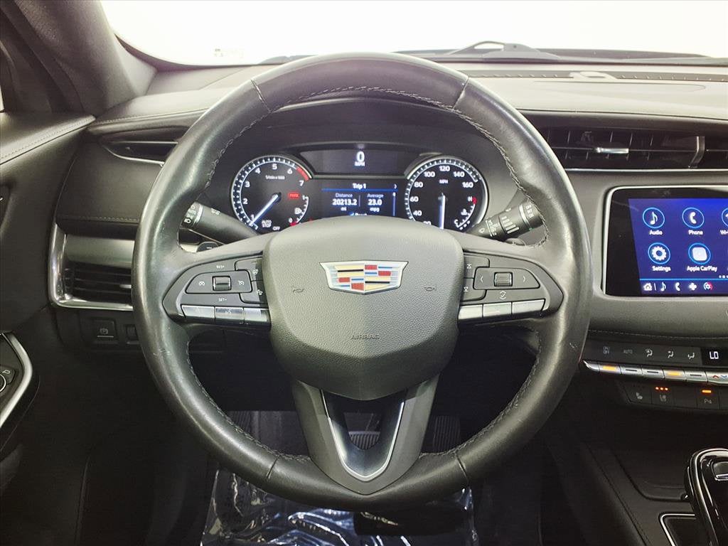 2023 Cadillac XT4 Premium Luxury