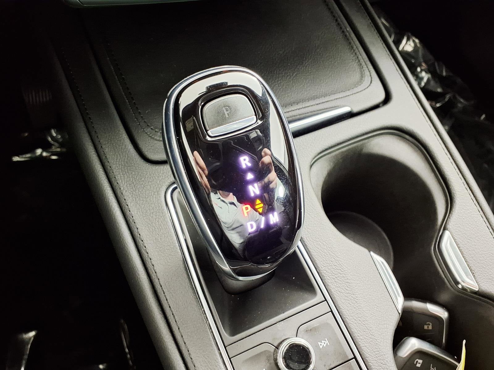 2021 Cadillac XT4 FWD Premium Luxury