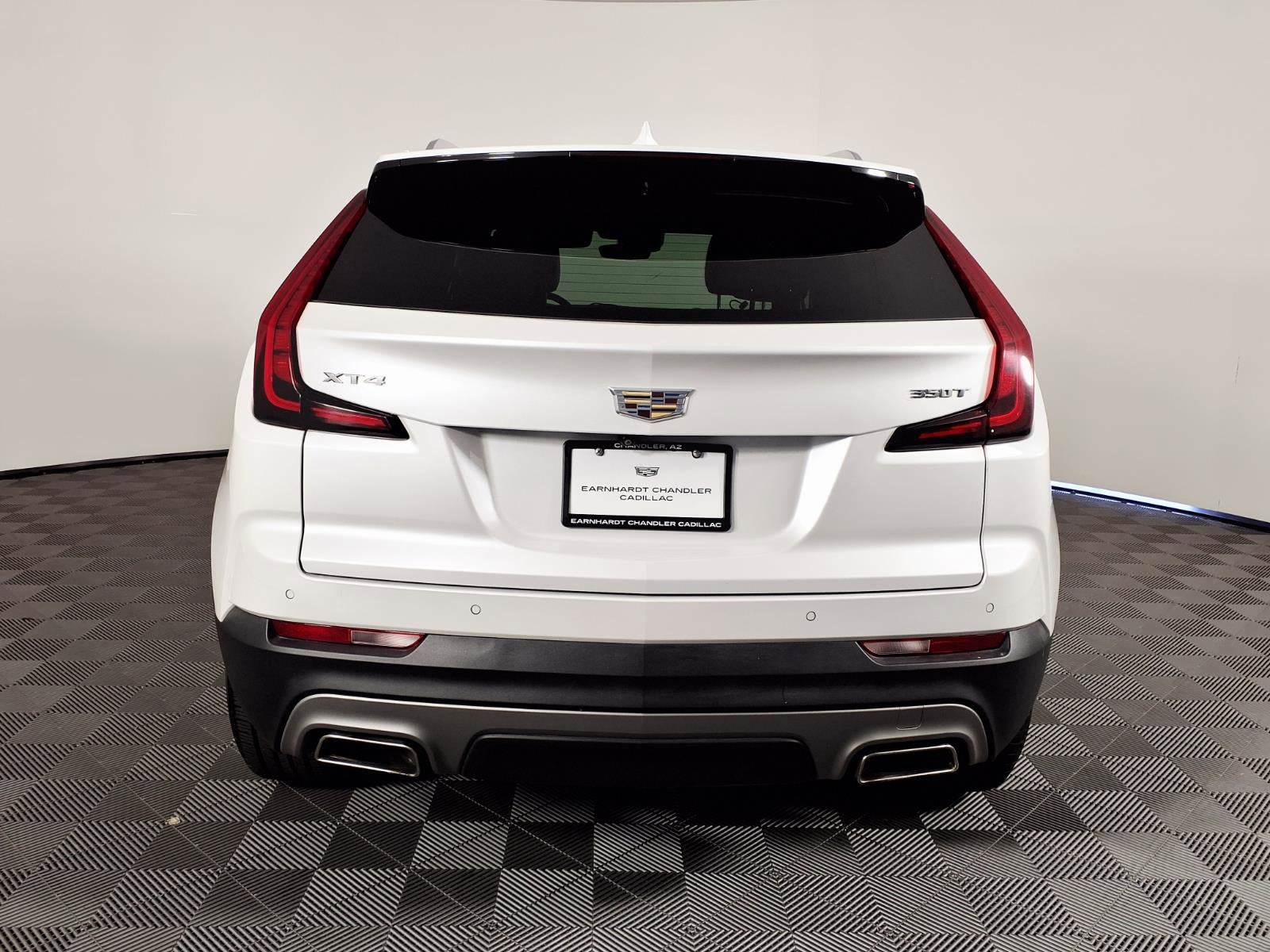 2021 Cadillac XT4 FWD Premium Luxury