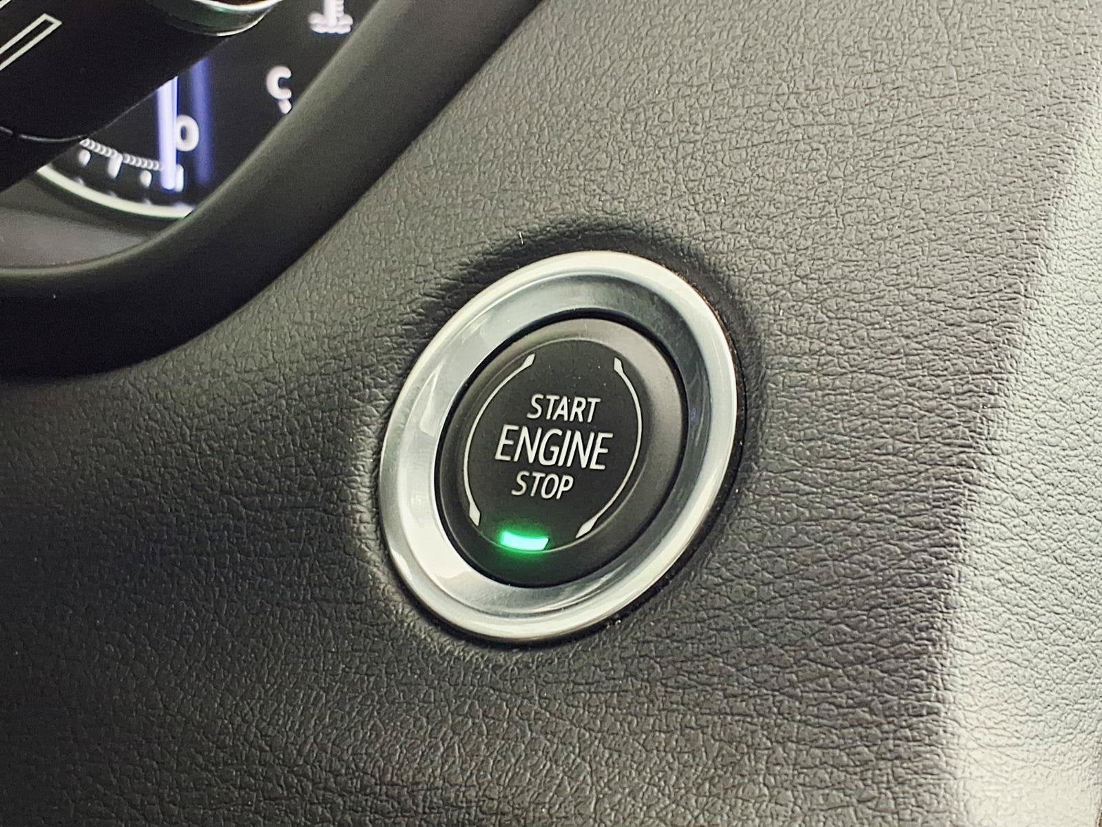 2019 Cadillac XT4 FWD Premium Luxury
