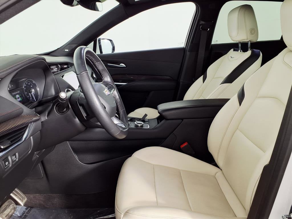 2023 Cadillac XT4 Sport