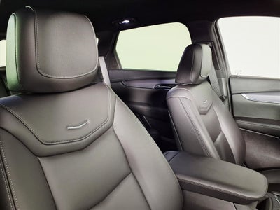 2022 Cadillac XT5 Luxury