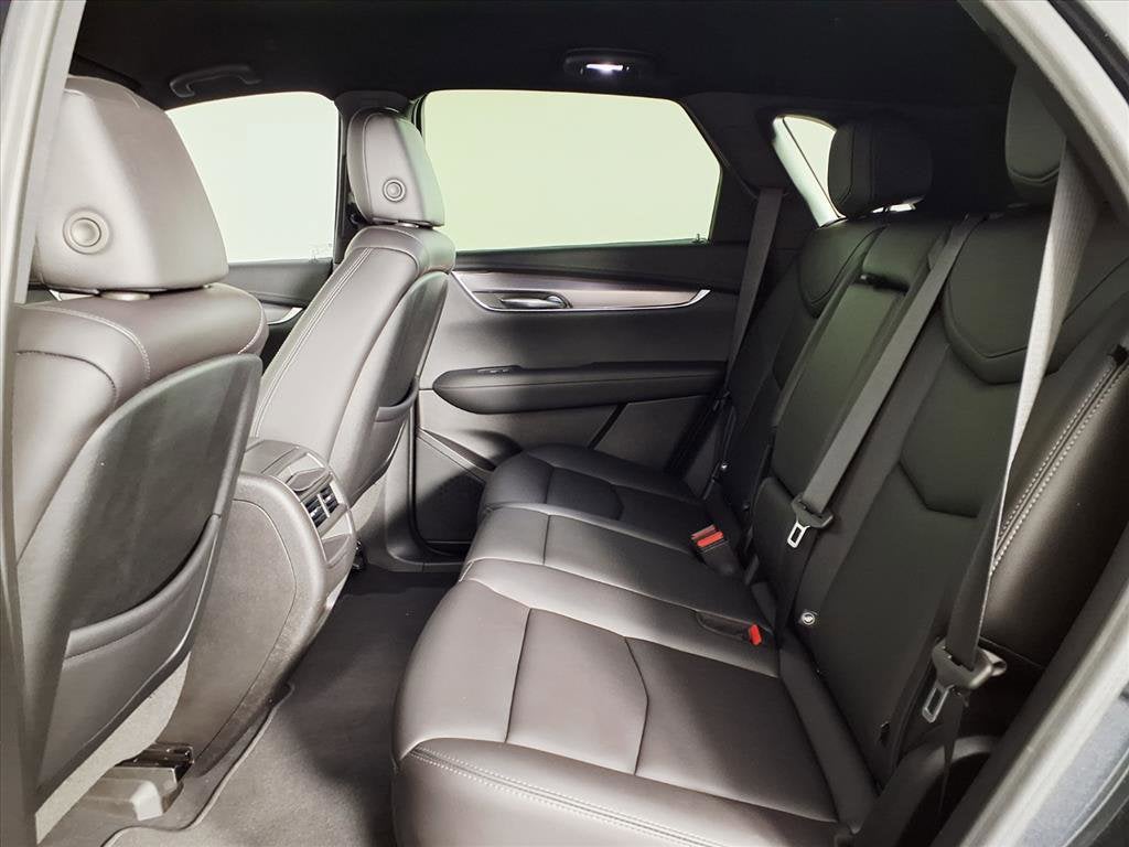 2022 Cadillac XT5 Luxury