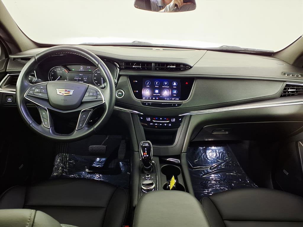 2022 Cadillac XT5 Luxury