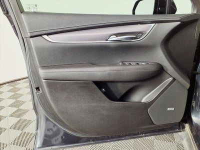 2022 Cadillac XT5 Luxury