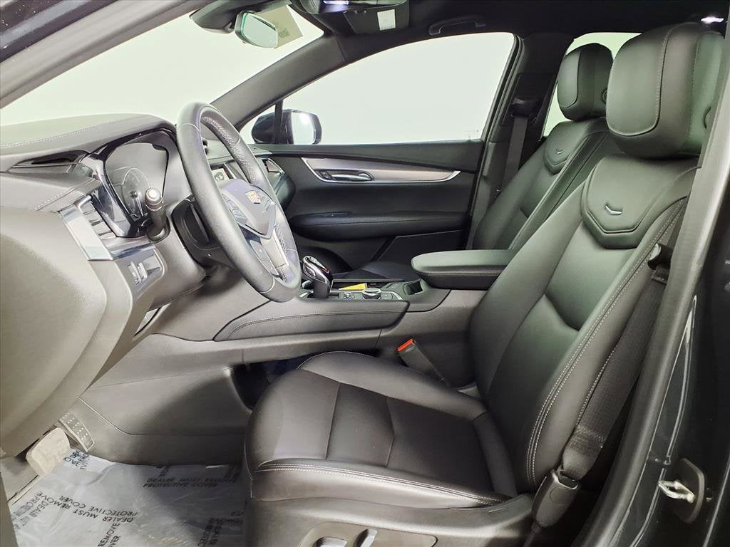 2022 Cadillac XT5 Luxury