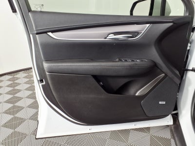 2023 Cadillac XT5 Luxury