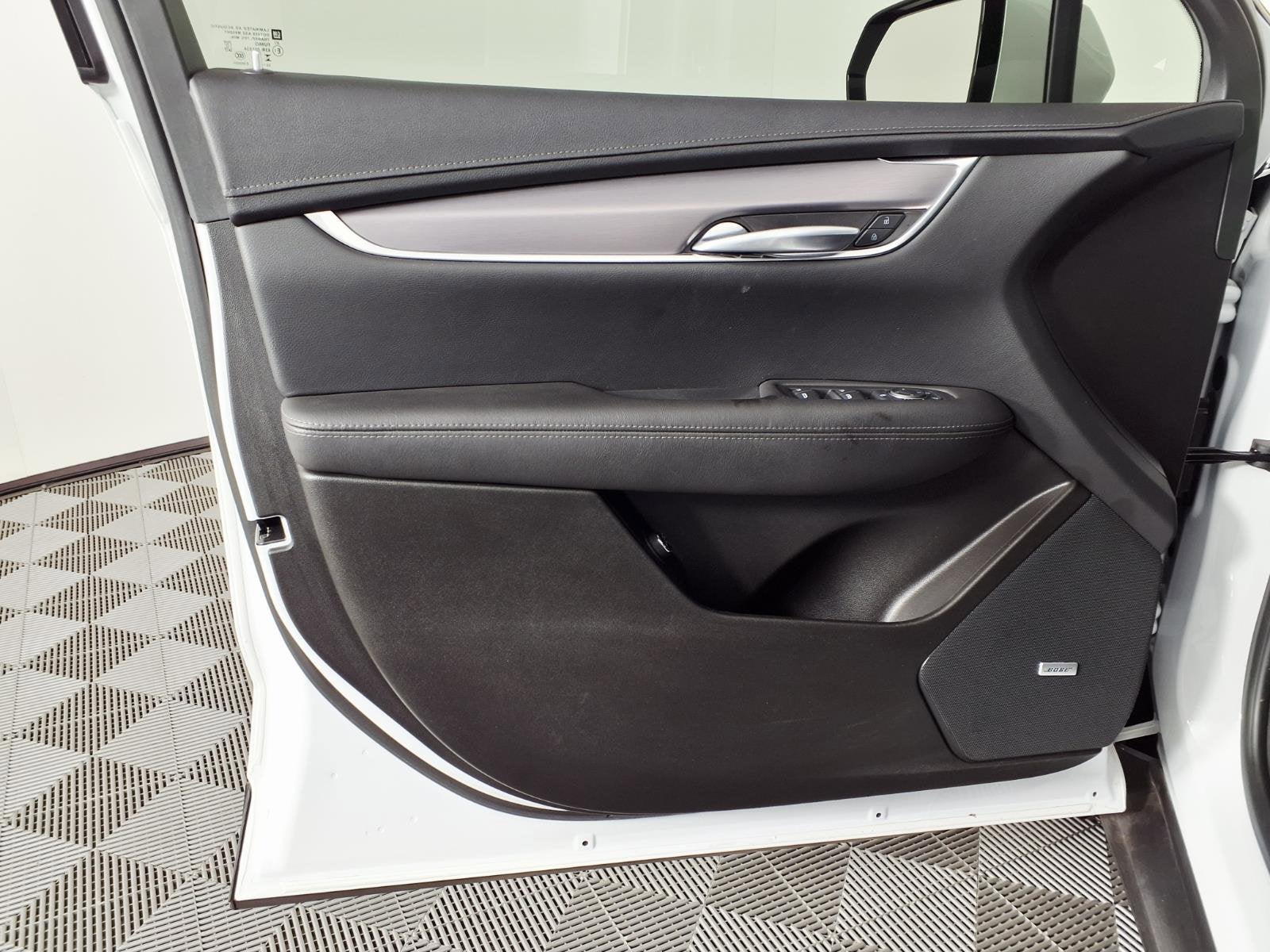 2023 Cadillac XT5 Luxury