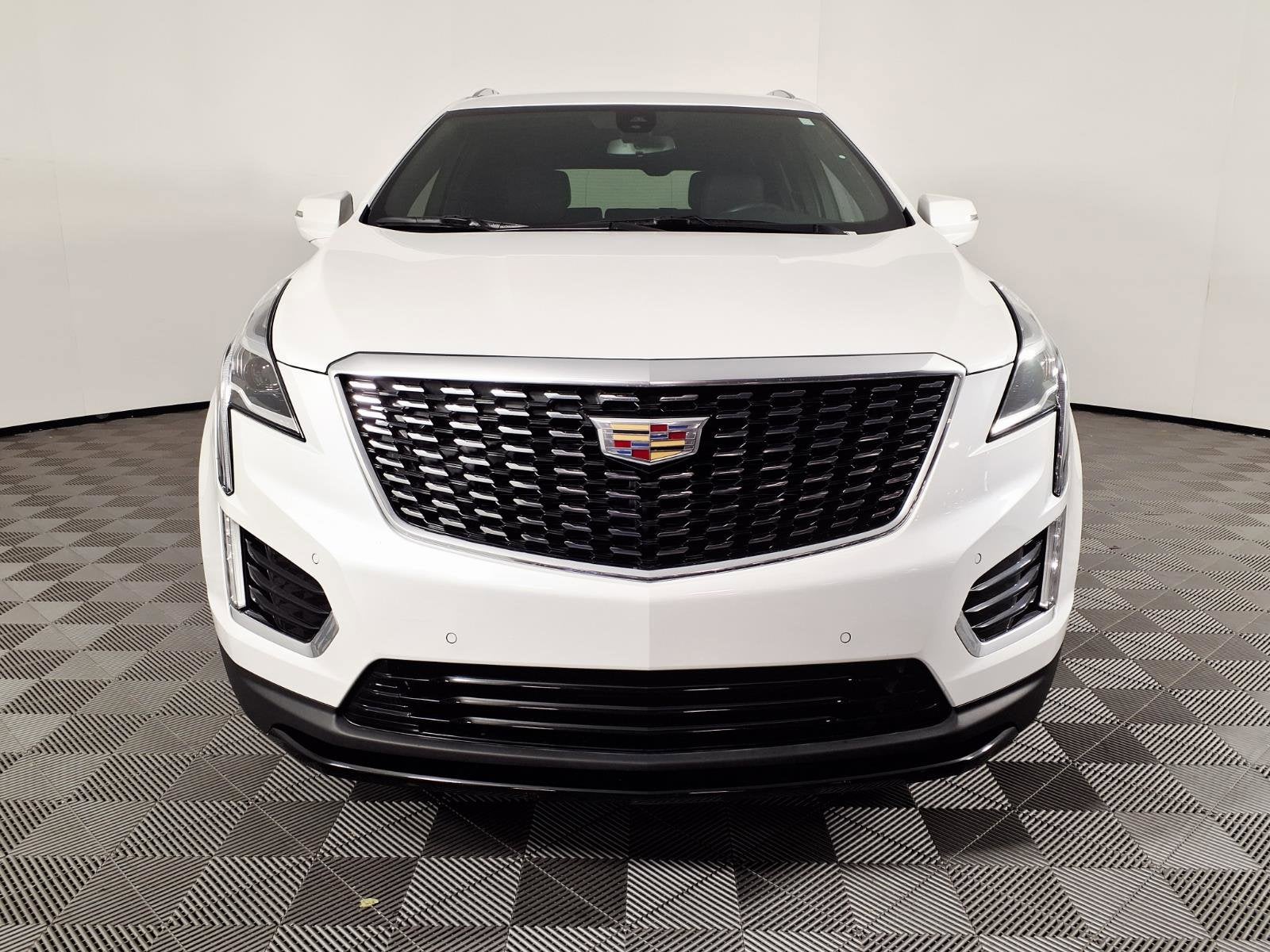 2023 Cadillac XT5 Luxury