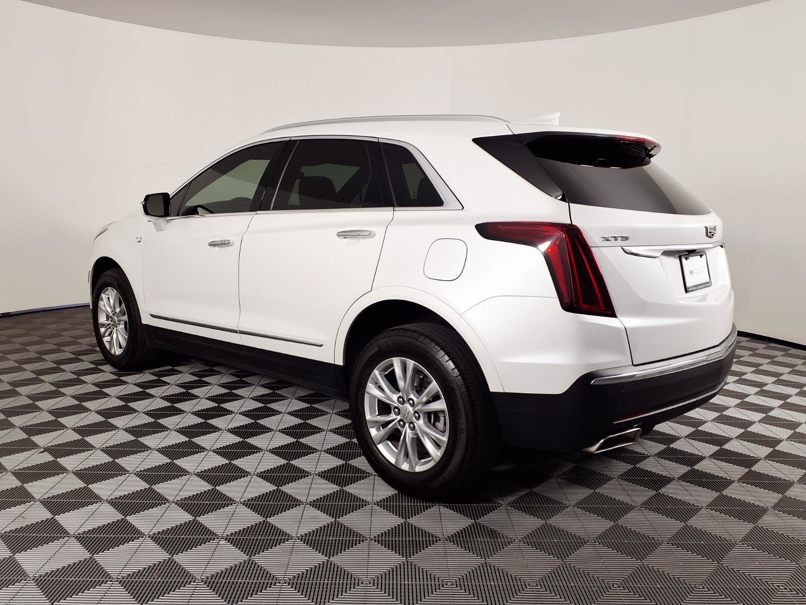 2023 Cadillac XT5 Luxury