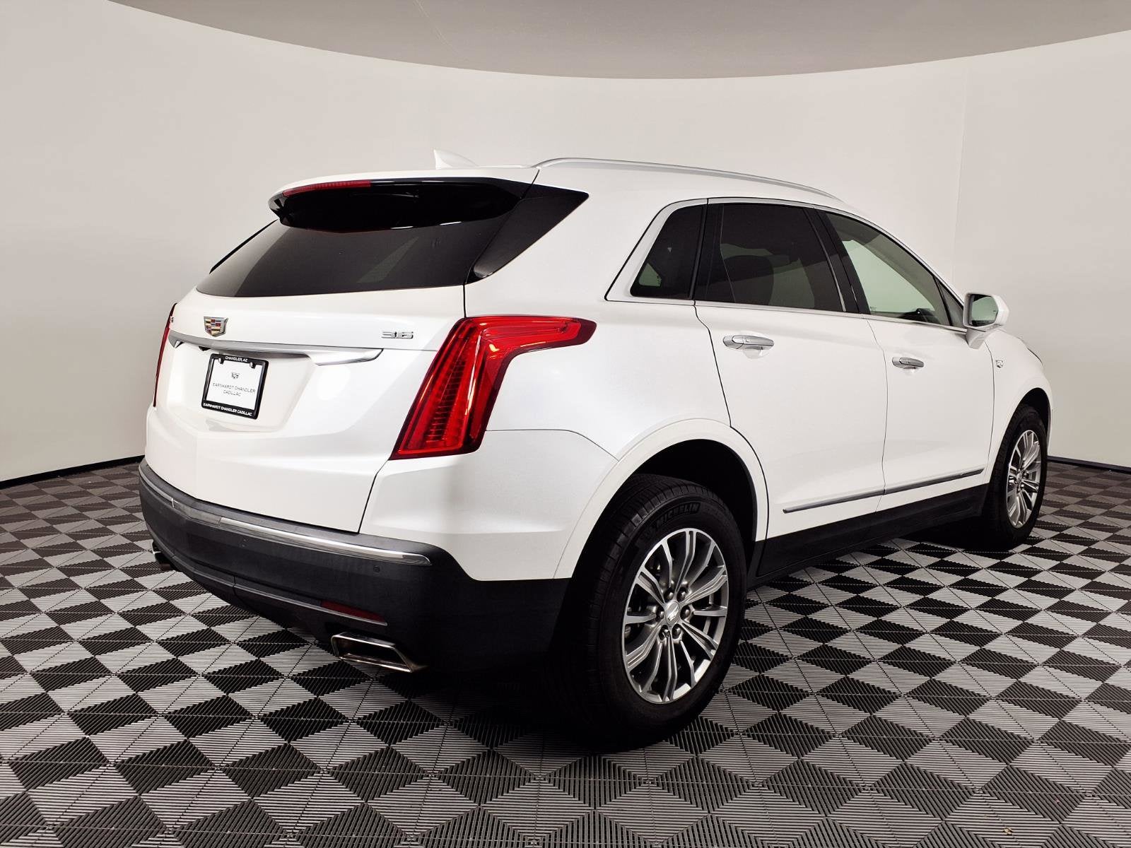 2019 Cadillac XT5 Luxury FWD
