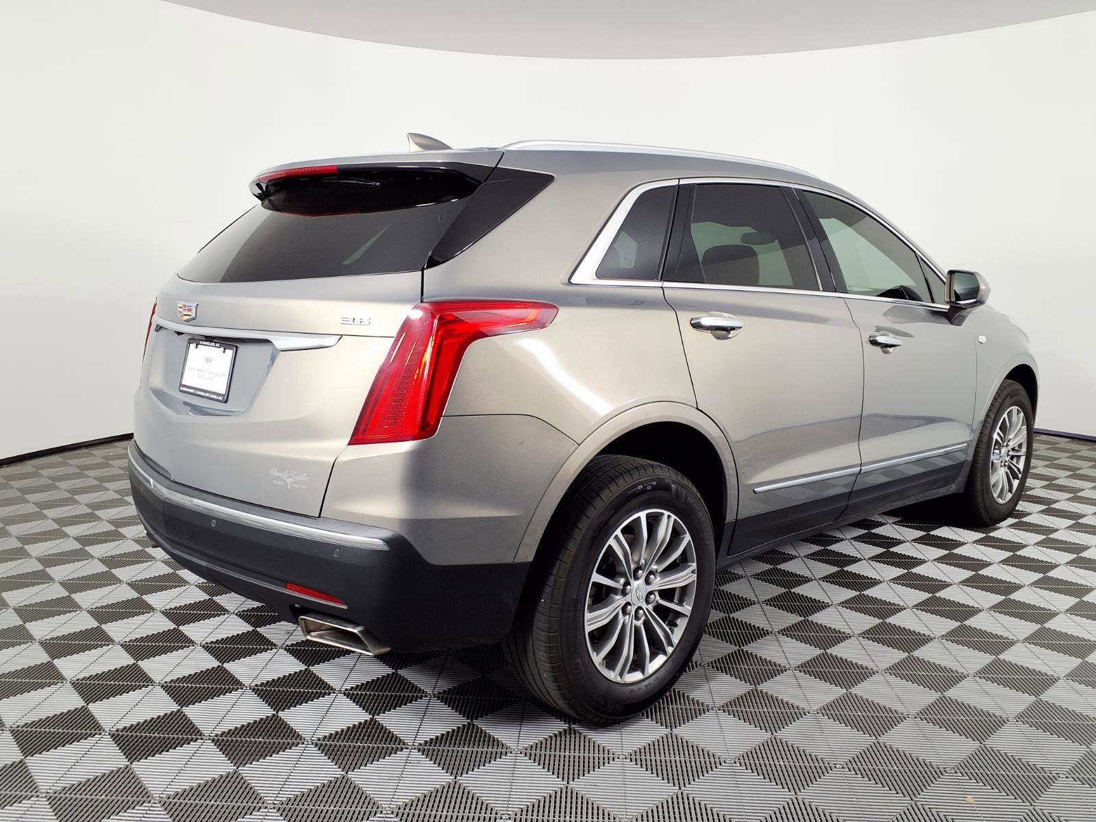 2019 Cadillac XT5 Luxury FWD