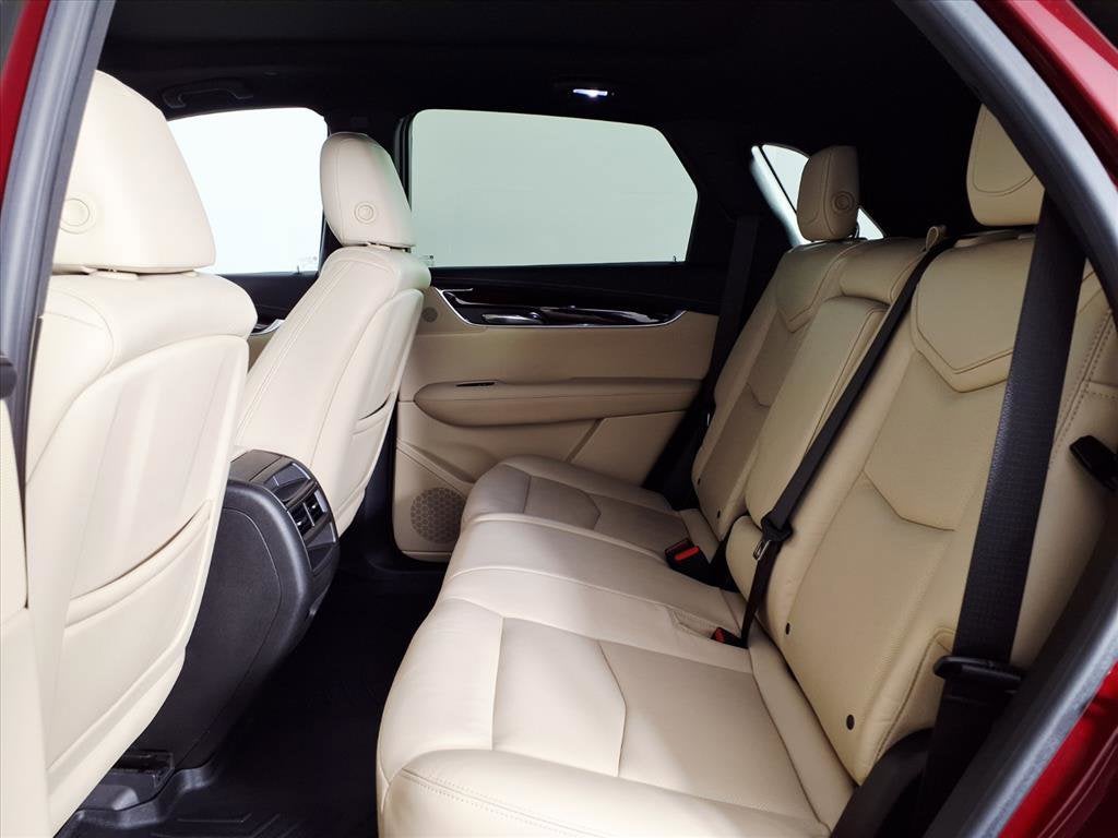 2017 Cadillac XT5 Luxury AWD