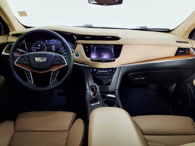 2017 Cadillac XT5 Platinum AWD