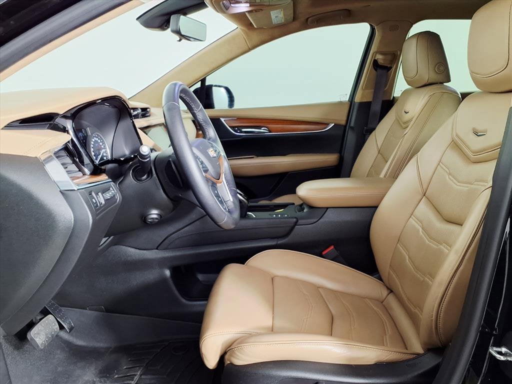 2017 Cadillac XT5 Platinum AWD