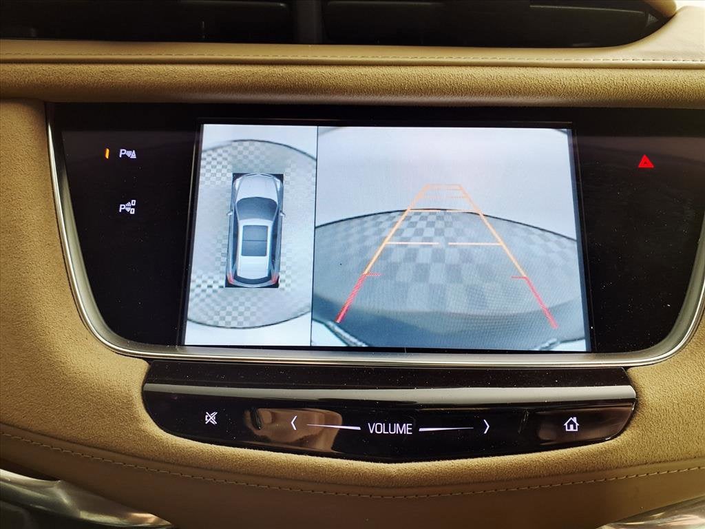 2017 Cadillac XT5 Platinum AWD