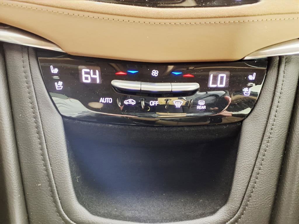 2017 Cadillac XT5 Platinum AWD