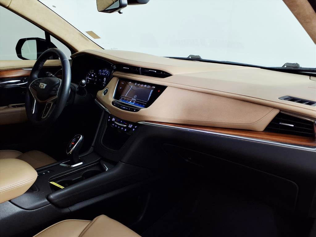 2017 Cadillac XT5 Platinum AWD