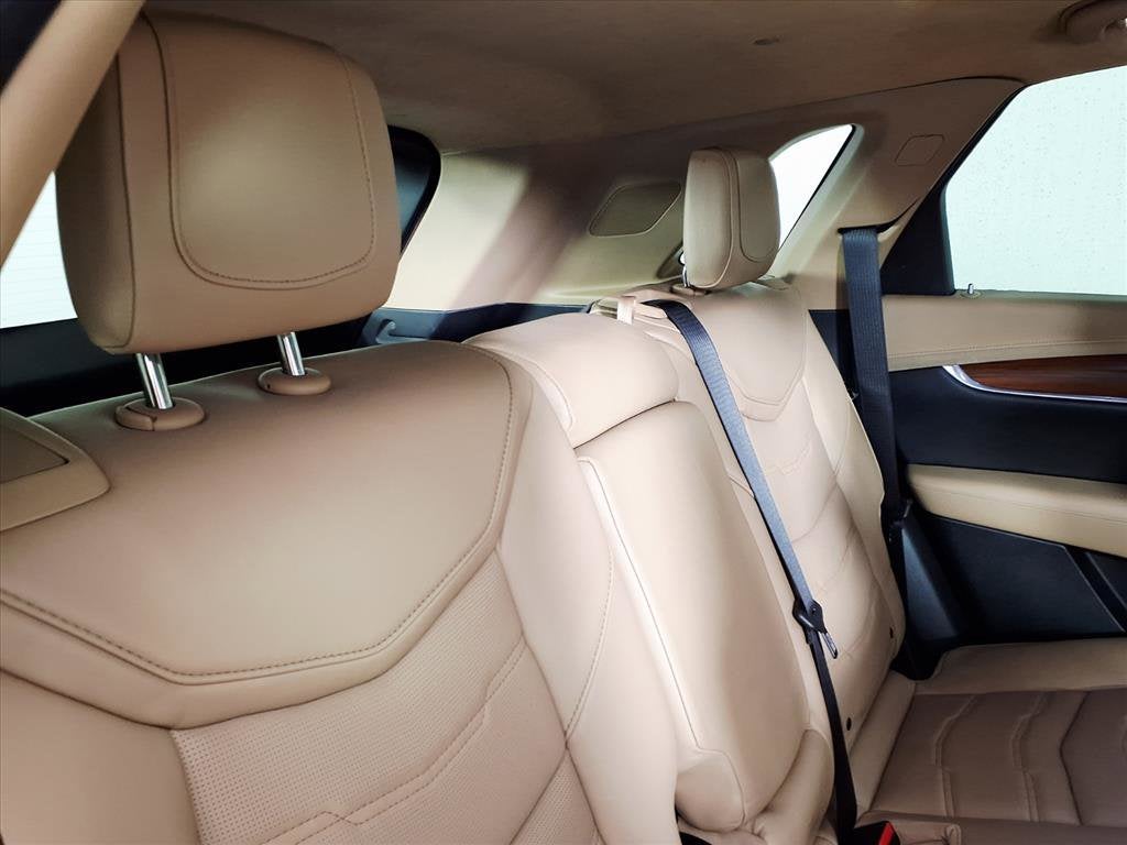 2017 Cadillac XT5 Platinum AWD