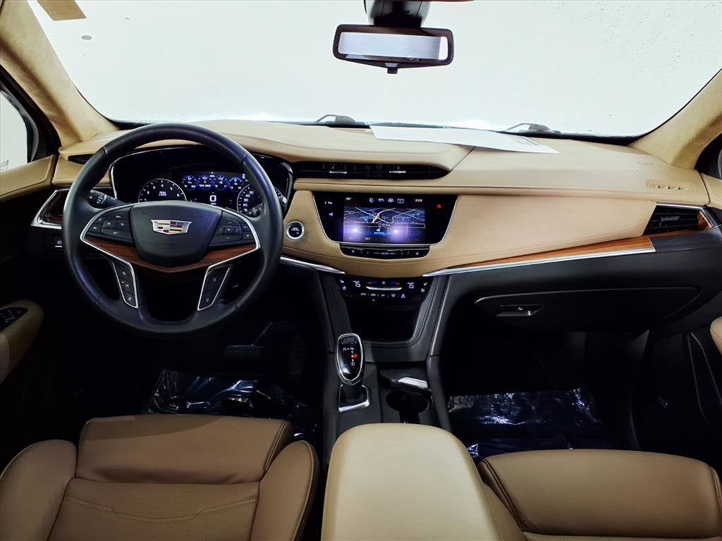 2017 Cadillac XT5 Platinum AWD