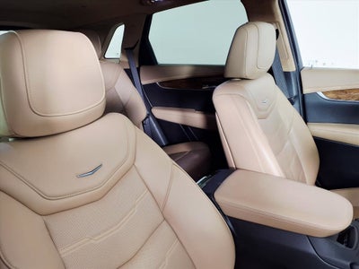 2020 Cadillac XT5 Sport