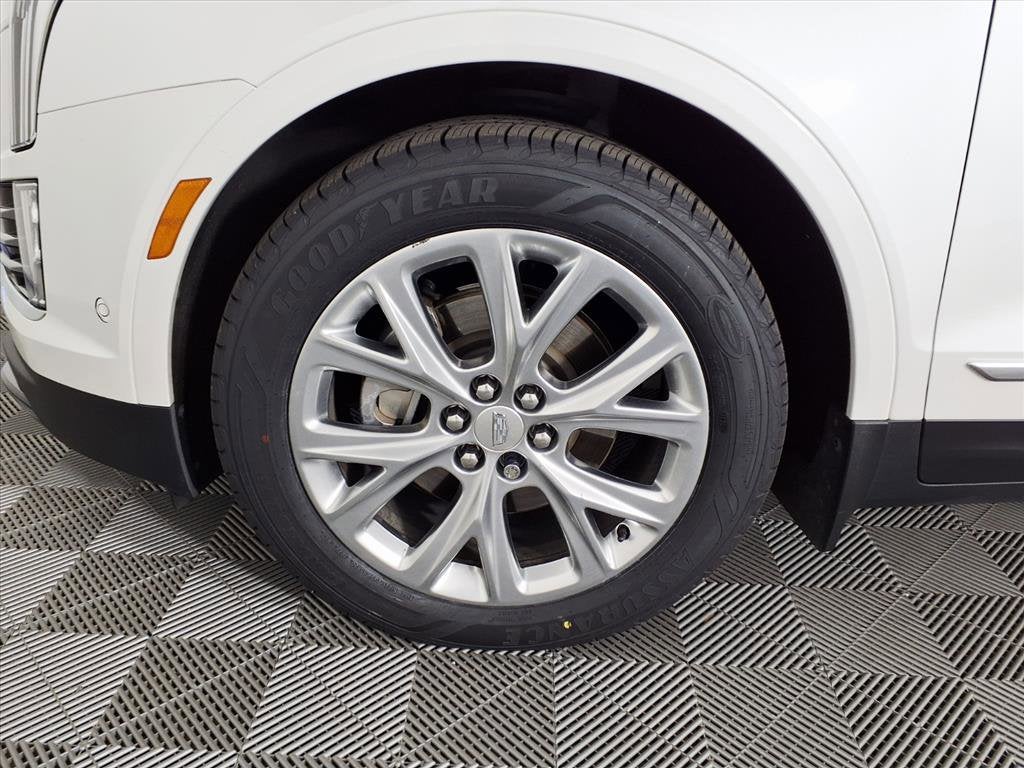 2020 Cadillac XT5 Sport