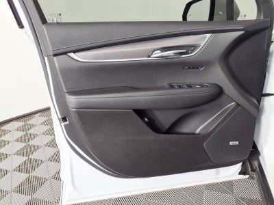 2024 Cadillac XT6 Luxury