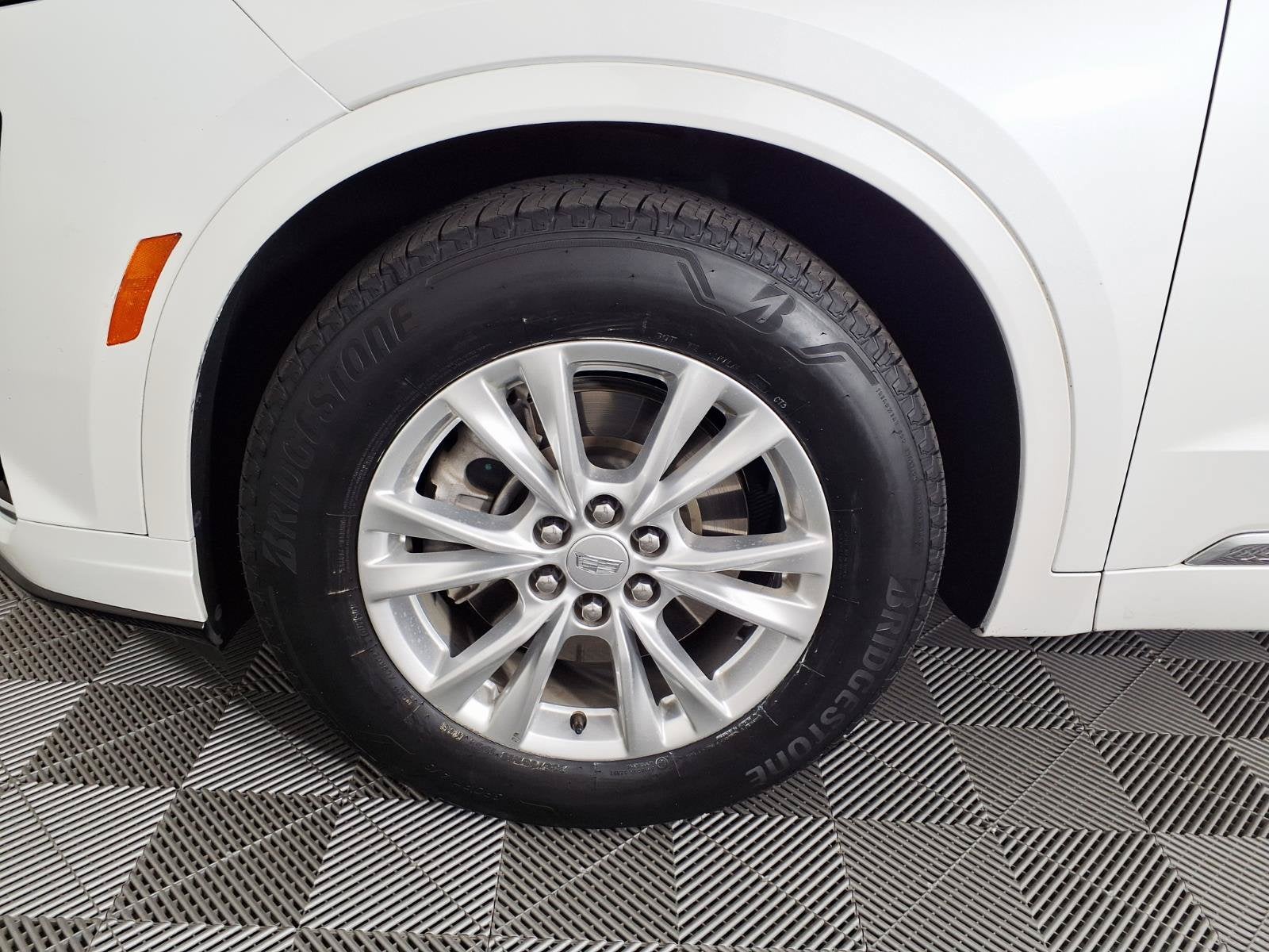 2024 Cadillac XT6 Luxury