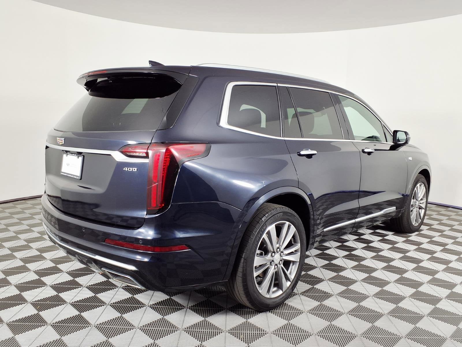 2022 Cadillac XT6 Premium Luxury