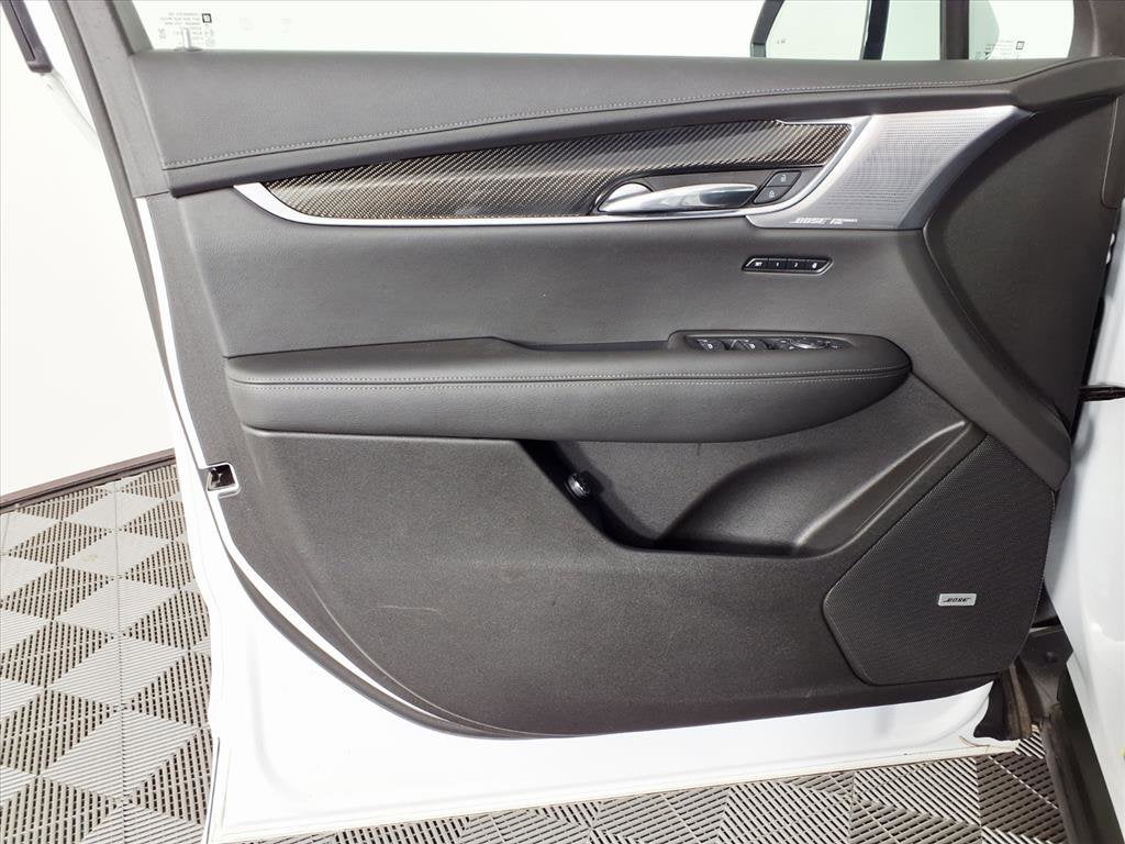 2023 Cadillac XT6 Sport