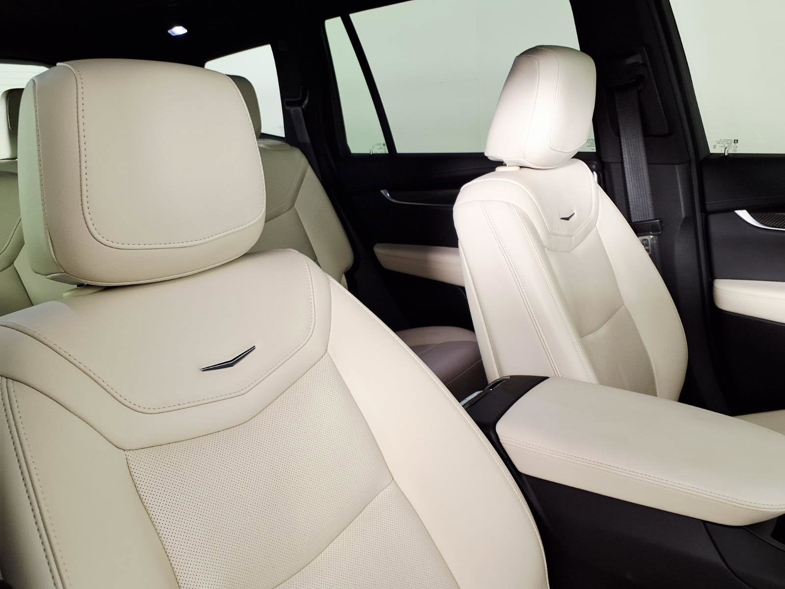 2023 Cadillac XT6 Sport
