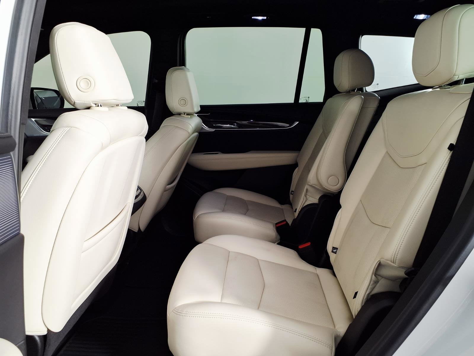 2023 Cadillac XT6 Sport
