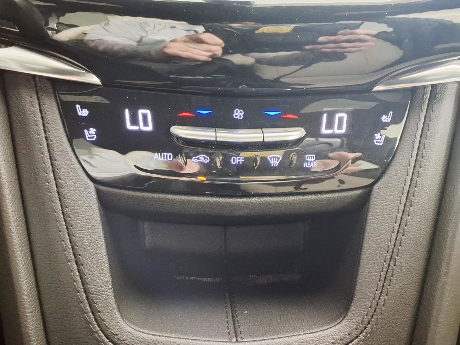 2023 Cadillac XT6 Sport