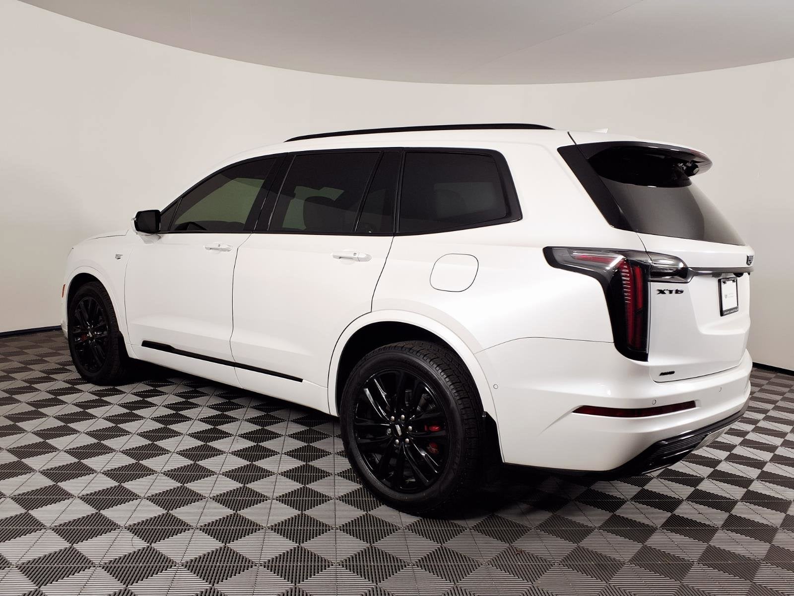 2023 Cadillac XT6 Sport