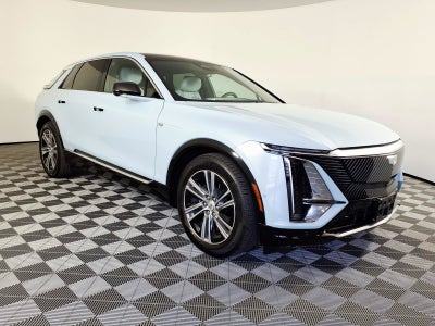 2024 Cadillac LYRIQ Luxury 1