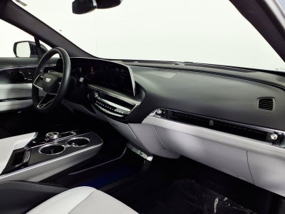 2024 Cadillac LYRIQ Luxury 1