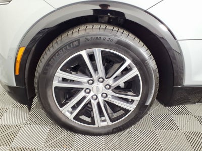 2024 Cadillac LYRIQ Luxury 1