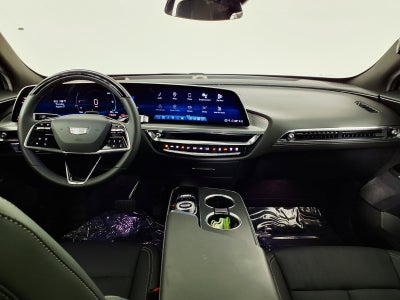 2024 Cadillac LYRIQ Luxury 2