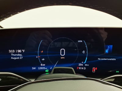 2024 Cadillac LYRIQ Luxury 2