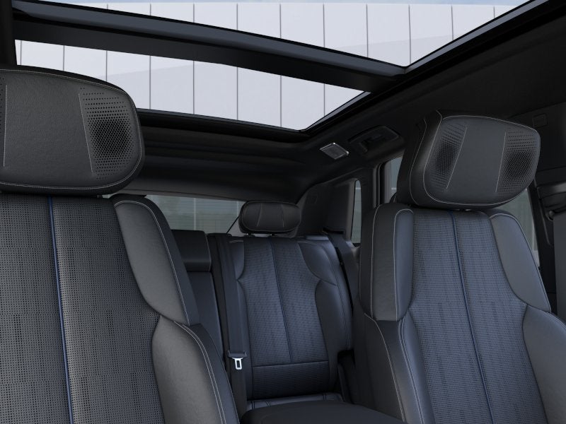 2027 Cadillac LYRIQ Premium Luxury
