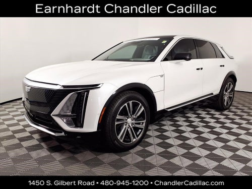 2024 Cadillac LYRIQ Luxury 2